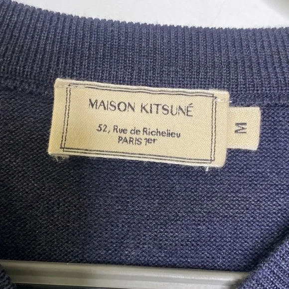 Maison Kitsune Navy Wool Fox Head V Neck Sweater